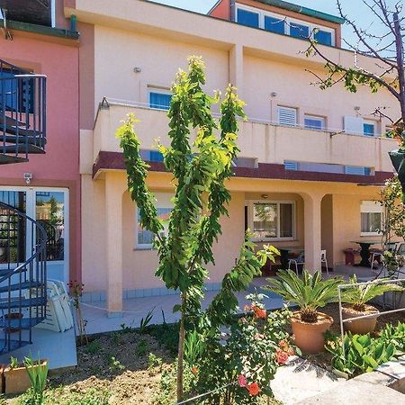 Barbat na Rabu Apartment Olive House Rab מראה חיצוני תמונה