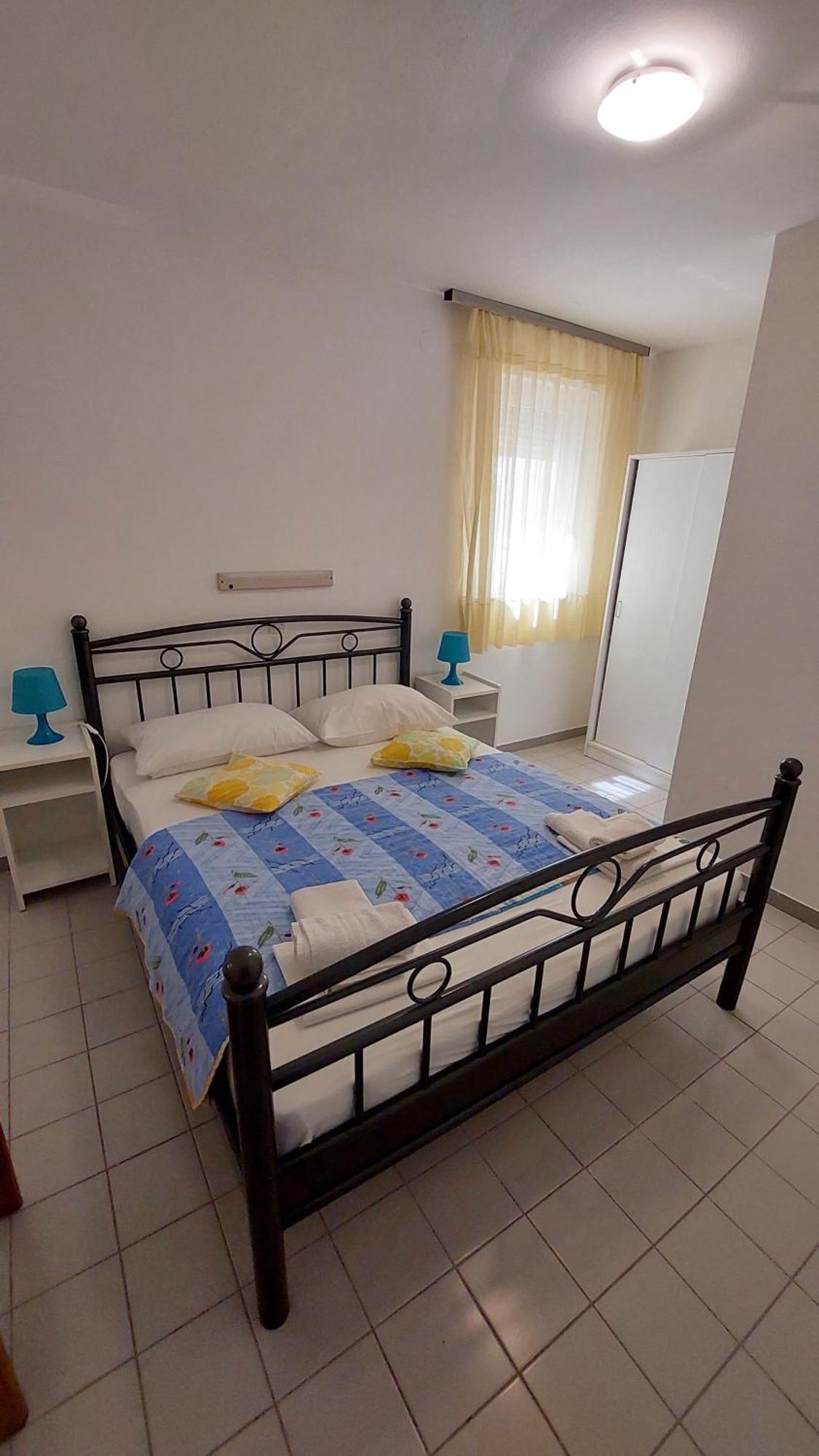 Barbat na Rabu Apartment Olive House Rab מראה חיצוני תמונה