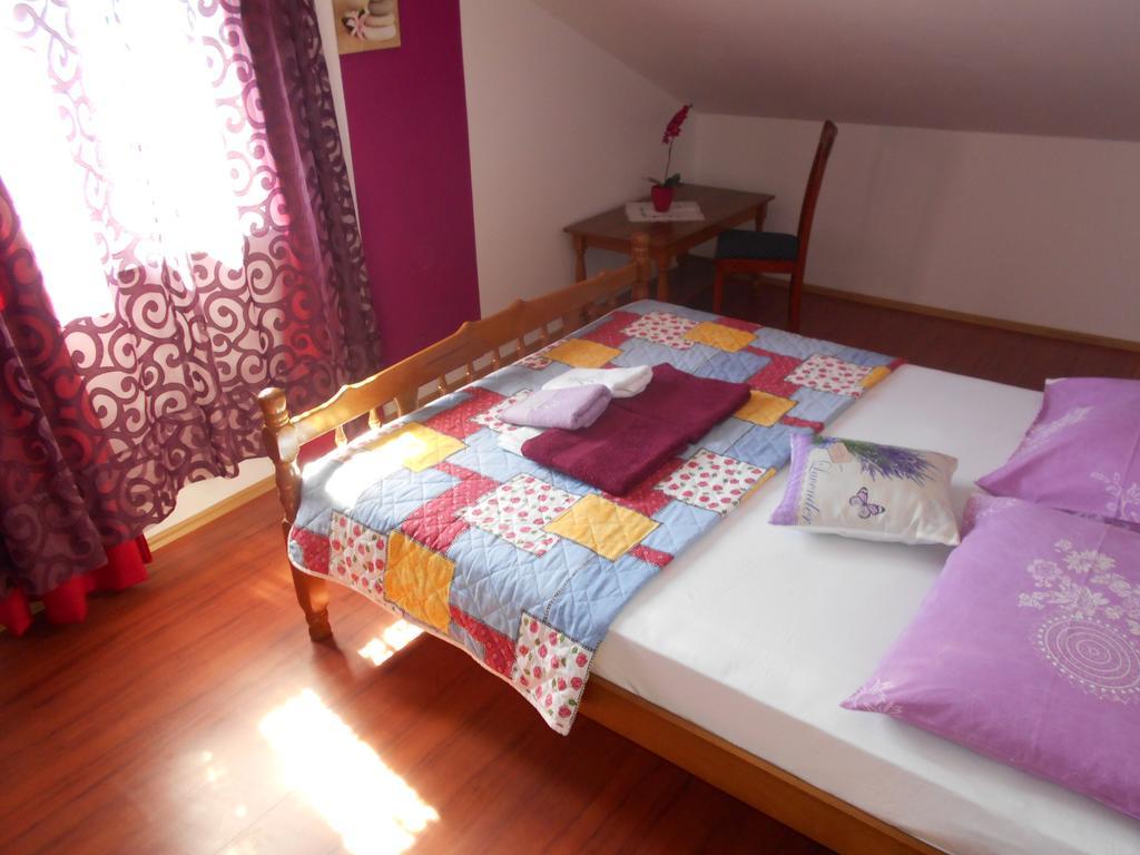 Barbat na Rabu Apartment Olive House Rab מראה חיצוני תמונה