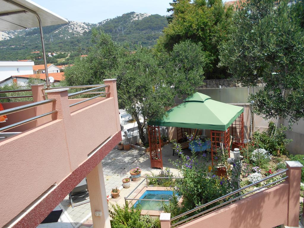 Barbat na Rabu Apartment Olive House Rab מראה חיצוני תמונה