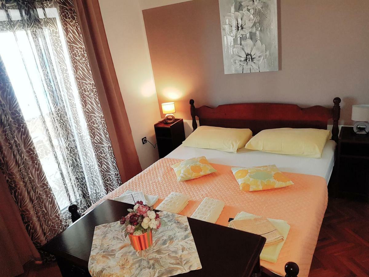 Barbat na Rabu Apartment Olive House Rab מראה חיצוני תמונה